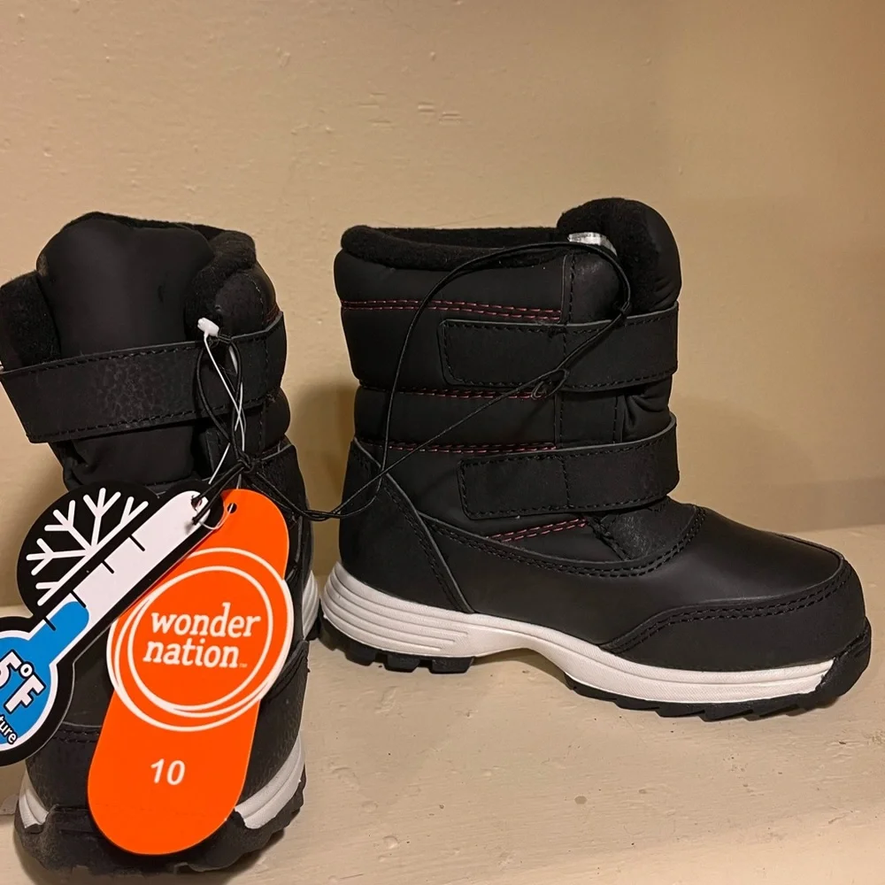 Wonder Nation Charcoal Boots